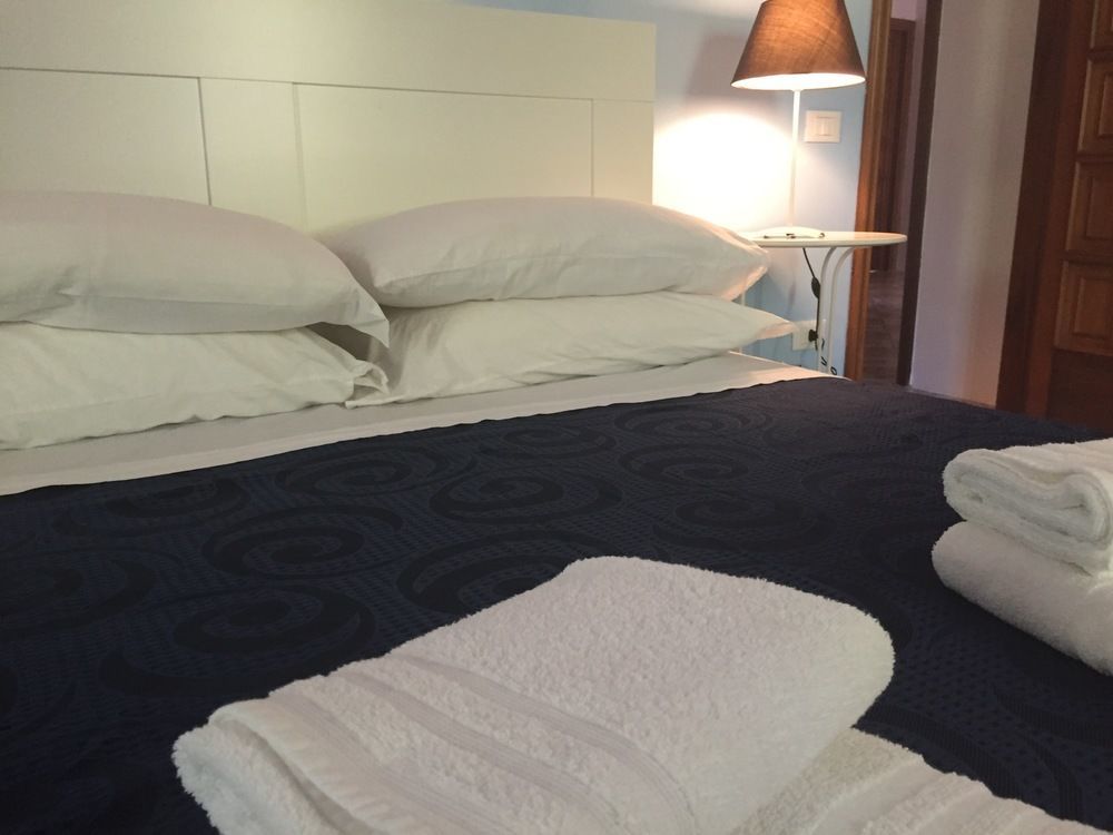 Bed & Breakfast Villa Angela タラント エクステリア 写真
