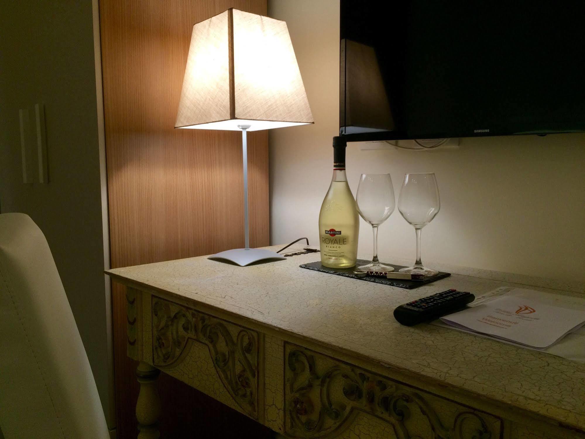 Bed & Breakfast Villa Angela タラント エクステリア 写真